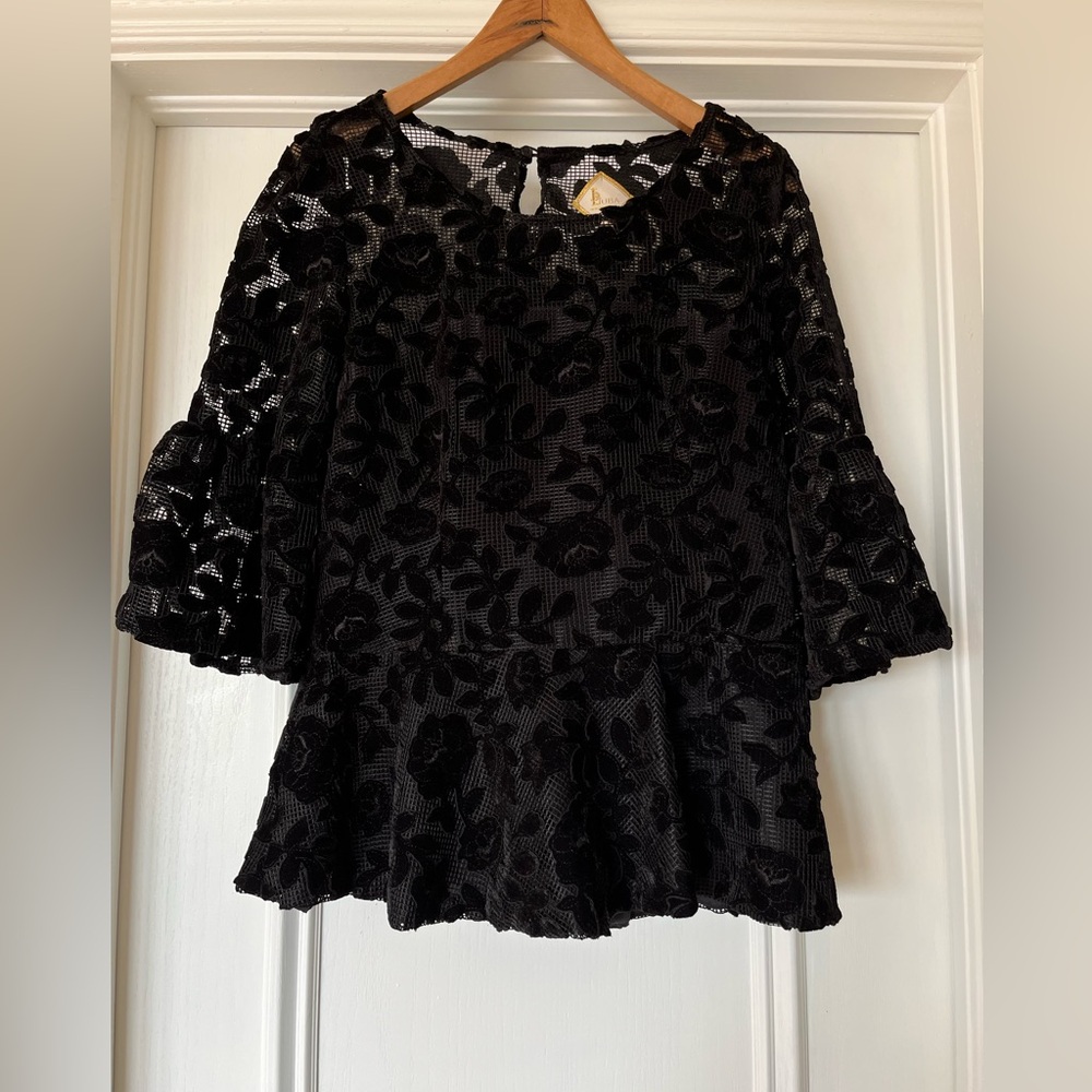 Luba by Hannah Payne Women’s Size 10 Black Shirt Lace Lined Bell Sleeves